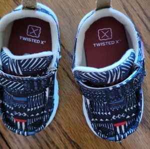 Infant boys twisted x shoes